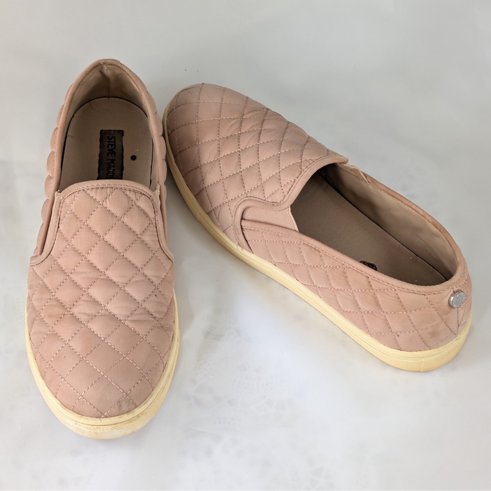 Steve Madden ECNTRCQT Quilted Slip On Sneakers Dusty Pink Size 11